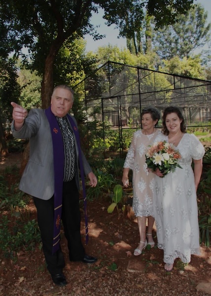 Wedding ceremony by Dr. Gerrit Rademeyer in Breyten
