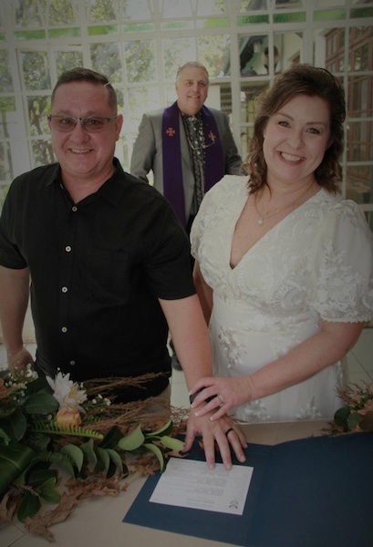 Wedding ceremony by Dr. Gerrit Rademeyer in Breyten