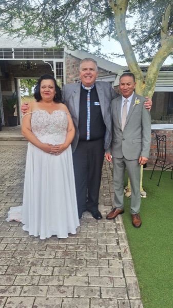 Wedding ceremony by Dr. Gerrit Rademeyer in Breyten