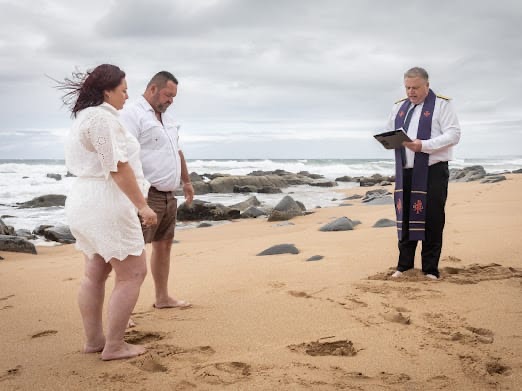 Wedding ceremony by Dr. Gerrit Rademeyer in Breyten